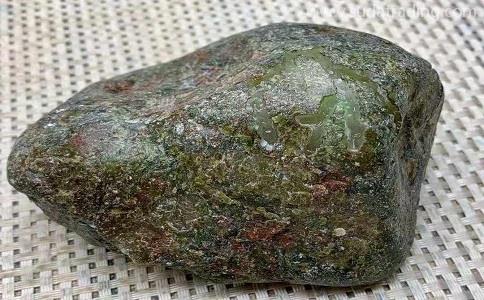 石材進口|綠輝石進口報關清關安全速度