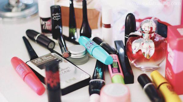 進口化妝護膚品如何商業(yè)報關